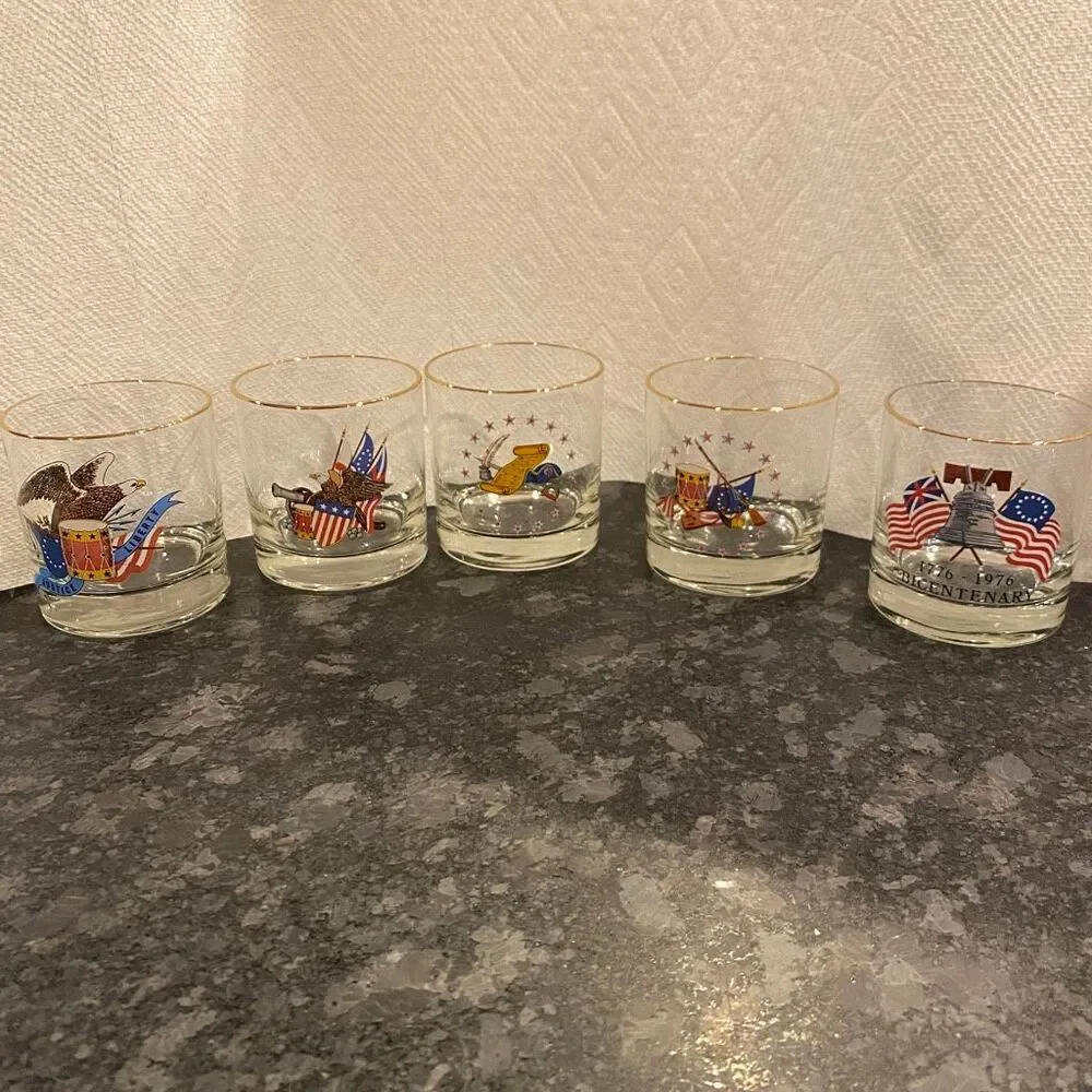 vintage 1976 Bicentennial Lowball drinking glasses patriotic Americana